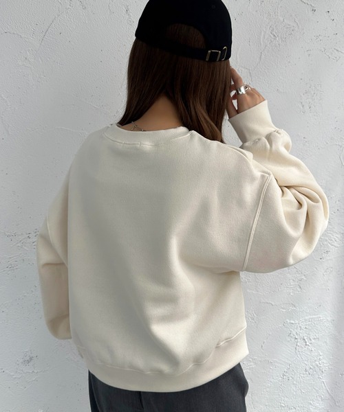 apres jour mignon(アプレジュールミニョン)の「ショート丈裏起毛トップス【ZOZOTOWN限定アイテム】(スウェット・レディース・ネイビー/ナチュラル/アイボリー・フリー/X-LARGE)」の14枚目の写真