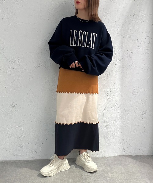 apres jour mignon(アプレジュールミニョン)の「ショート丈裏起毛トップス【ZOZOTOWN限定アイテム】(スウェット・レディース・ネイビー/ナチュラル/アイボリー・フリー/X-LARGE)」の9枚目の写真