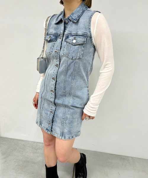 WHO'S WHO gallery（フーズフーギャラリー）の「デニムワンピース（ワンピース・レディース・オフホワイト/ブラック/サックスブルー・FREE）」の3枚目の写真