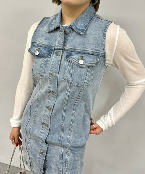 WHO'S WHO gallery（フーズフーギャラリー）の「デニムワンピース（ワンピース・レディース・オフホワイト/ブラック/サックスブルー・FREE）」の6枚目の写真