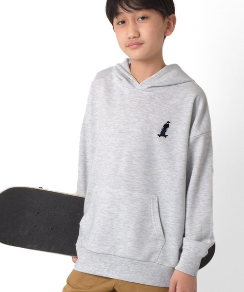 GLAZOS(グラソス)の「裏毛・スケーター刺繍ビッグパーカー(パーカー・キッズ・ブラック/ブルー/グレー/オートミール・170cm/160cm/140cm/150cm)」の3枚目の写真