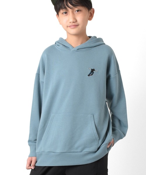 GLAZOS(グラソス)の「裏毛・スケーター刺繍ビッグパーカー(パーカー・キッズ・ブラック/ブルー/グレー/オートミール・170cm/160cm/140cm/150cm)」の4枚目の写真