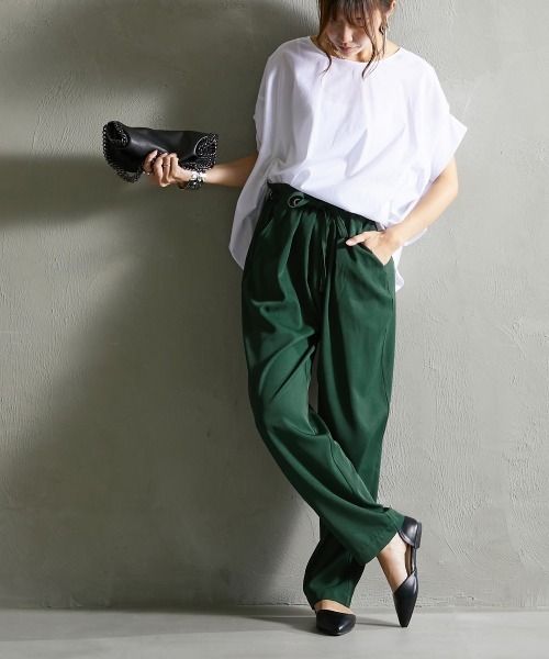 Soiunique（スワユニーク）の「ウエスト細見え　ハトメタックパンツ ［Soiunique］（スラックス・レディース・グリーン/チャコールグレー/ブラック・M/L）」の16枚目の写真