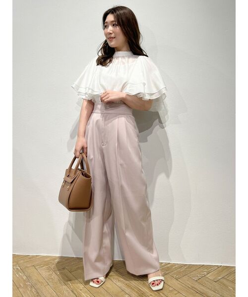 MERCURYDUO(マーキュリーデュオ)の「2WAYオープンショルダーラッフルブラウス(シャツ/ブラウス・レディース・オフホワイト/ライトブルー/ピンク・FREE)」の13枚目の写真