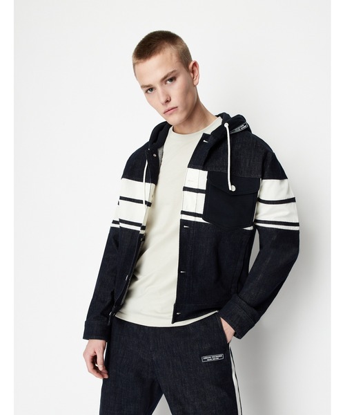 ARMANI EXCHANGE(アルマーニエクスチェンジ)の「【A|X アルマーニ エクスチェンジ】スターAXロゴ 半袖クルーネックTシャツ/COMFORT(Tシャツ/カットソー・メンズ・サンドベージュ/ホワイト/ブラック・LARGE/MEDIUM/SMALL/X-LARGE/X-SMALL/XX-LARGE)」の6枚目の写真