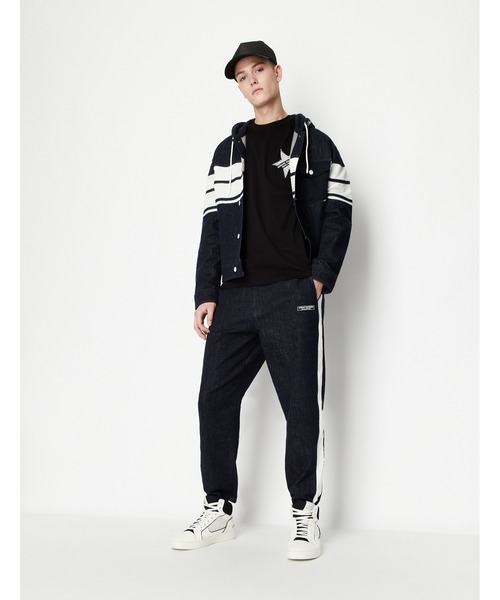 ARMANI EXCHANGE(アルマーニエクスチェンジ)の「【A|X アルマーニ エクスチェンジ】スターAXロゴ 半袖クルーネックTシャツ/COMFORT(Tシャツ/カットソー・メンズ・サンドベージュ/ホワイト/ブラック・LARGE/MEDIUM/SMALL/X-LARGE/X-SMALL/XX-LARGE)」の11枚目の写真