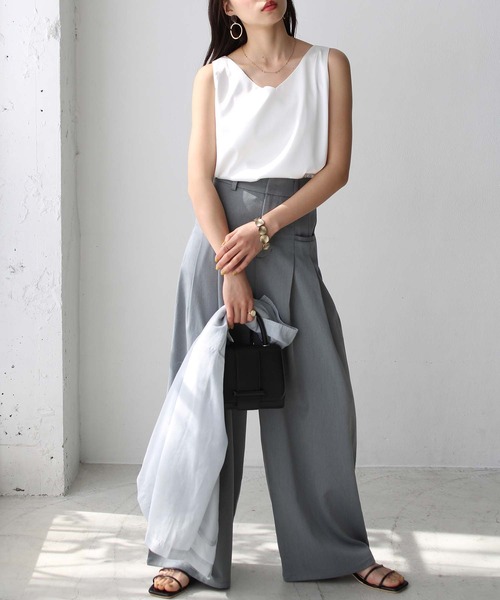 GeeRA（ジーラ）の「サテン2WAYタンクトップ（タンクトップ・レディース・ブラック/オフホワイト/サンドグレー・MEDIUM/LARGE）」の14枚目の写真