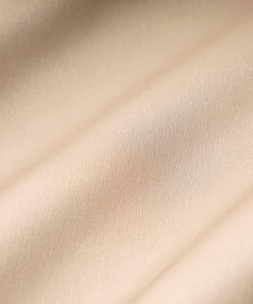 GeeRA（ジーラ）の「サテン2WAYタンクトップ（タンクトップ・レディース・ブラック/オフホワイト/サンドグレー・MEDIUM/LARGE）」の16枚目の写真