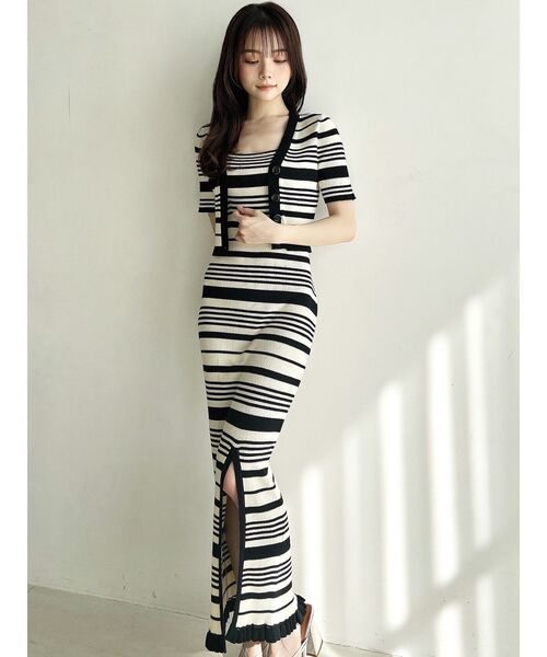 RESEXXY（リゼクシー）の「5分袖ショートカーディガン【セットアップ着用可能】（カーディガン/ボレロ・レディース・ブラック/レッド/その他1・FREE）」の21枚目の写真