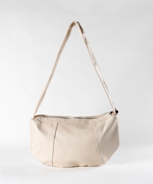 me+em select（ミームセレクト）の「シャーリングハンドルショルダーバッグ ／ shirring handle shoulder bag（ショルダーバッグ・レディース・ブラック/アイボリー・FREE）」の14枚目の写真