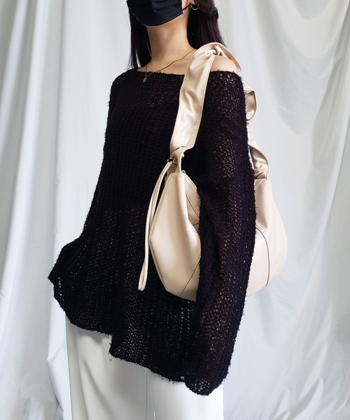 me+em select（ミームセレクト）の「シャーリングハンドルショルダーバッグ ／ shirring handle shoulder bag（ショルダーバッグ・レディース・ブラック/アイボリー・FREE）」の19枚目の写真