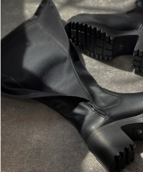 Shoes in Closet（シューズインクローゼット）の「厚底 ヒールアップ  フィット ストレッチ ロングブーツ 1879（ブーツ・レディース・ブラック/ブラック系8/ホワイト/ダークブラウン・S/L/M/LL）」の22枚目の写真