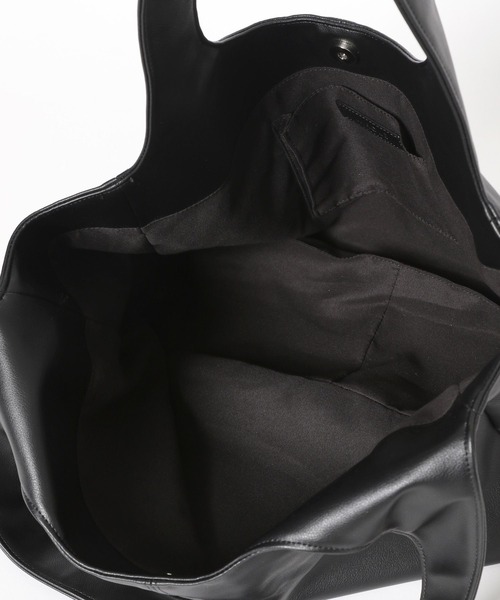 LAKOLE(ラコレ)の「ヨコ型トートバッグ / 963001(トートバッグ・レディース・シルバー/ブラック/アイボリー・FREE)」の11枚目の写真