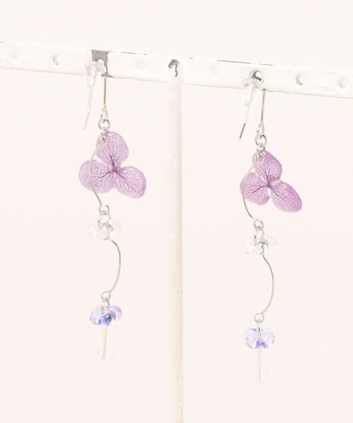 tone(トーン)の「【Tresor】紫陽花 swing ピアス(MA)(ピアス(両耳用)・レディース・ブルー/ラベンダー/ネイビー・FREE)」の10枚目の写真