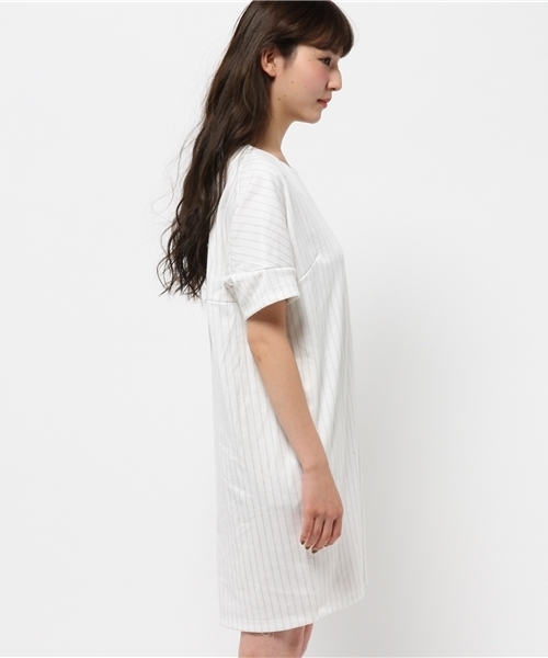 earth music&ecology（アースミュージックアンドエコロジー）の「ストライプコクーンワンピース（ワンピース・レディース・オフホワイト/ブラック/ネイビー・FREE）」の9枚目の写真