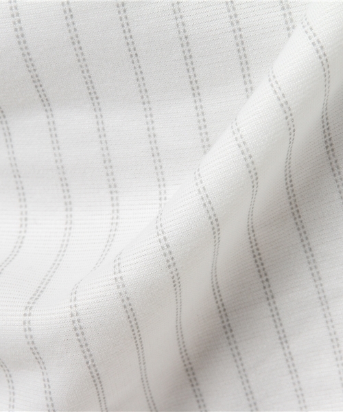 earth music&ecology（アースミュージックアンドエコロジー）の「ストライプコクーンワンピース（ワンピース・レディース・オフホワイト/ブラック/ネイビー・FREE）」の5枚目の写真