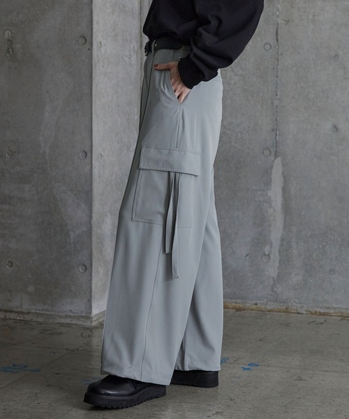 SERACE（セラス）の「【SERACE】Loose drape/denim wide slacks cargo pants / ルーズドレープ/デニムワイドスラックスカーゴパンツ（カーゴパンツ・メンズ・ライトグレー/ブラック/グレー系/チャコールグレー/オフホワイト/ブラック系/グレー・L/M/S）」の13枚目の写真
