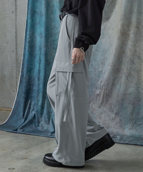 SERACE（セラス）の「【SERACE】Loose drape/denim wide slacks cargo pants / ルーズドレープ/デニムワイドスラックスカーゴパンツ（カーゴパンツ・メンズ・ライトグレー/ブラック/グレー系/チャコールグレー/オフホワイト/ブラック系/グレー・L/M/S）」の17枚目の写真