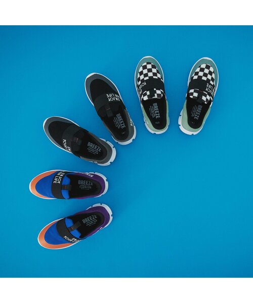 BREEZE（ブリーズ）の「【立ったまま】STEP↓INスニーカー（スニーカー・キッズ・ブラック/チェック/ブルー・13/14/15 /16/17/18/19）」の9枚目の写真