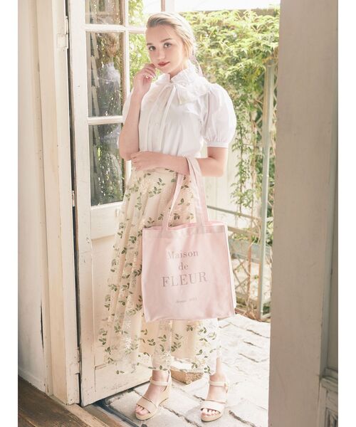 Maison de FLEUR（メゾンドフルール）の「ブランドロゴプリントスクエアトートバッグ（トートバッグ・レディース・ピンク/アイボリー/ピンク系その他2/ブラック・FREE）」の10枚目の写真