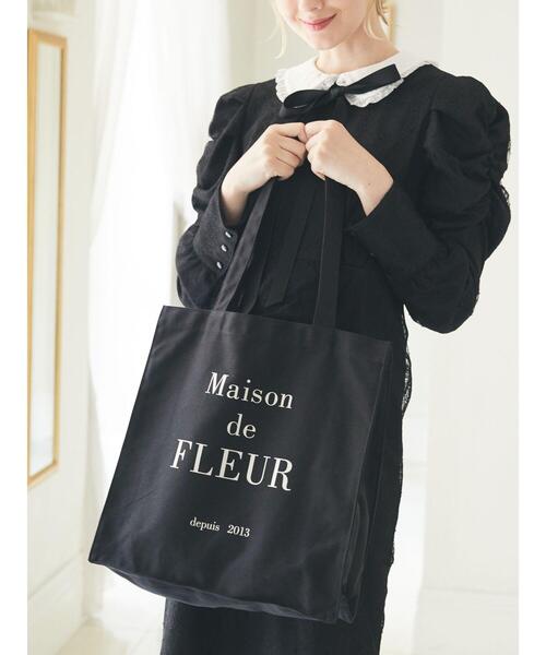 Maison de FLEUR（メゾンドフルール）の「ブランドロゴプリントスクエアトートバッグ（トートバッグ・レディース・ピンク/アイボリー/ピンク系その他2/ブラック・FREE）」の3枚目の写真