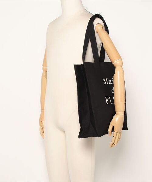Maison de FLEUR（メゾンドフルール）の「ブランドロゴプリントスクエアトートバッグ（トートバッグ・レディース・ピンク/アイボリー/ピンク系その他2/ブラック・FREE）」の7枚目の写真