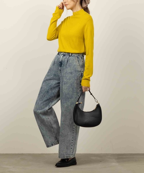 NAVY(ネイビー)の「NAVY 洗えるニット カシミヤタッチ ハイネックプルオーバー(ニット/セーター・レディース・ブラック/ブルーグリーン/イエロー/グレイッシュベージュ・L/M)」の5枚目の写真