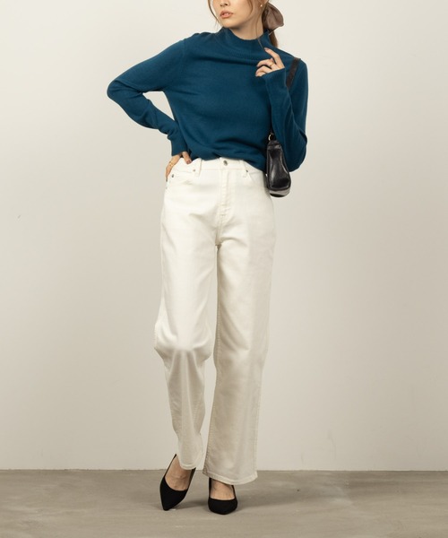 NAVY(ネイビー)の「NAVY 洗えるニット カシミヤタッチ ハイネックプルオーバー(ニット/セーター・レディース・ブラック/ブルーグリーン/イエロー/グレイッシュベージュ・L/M)」の10枚目の写真