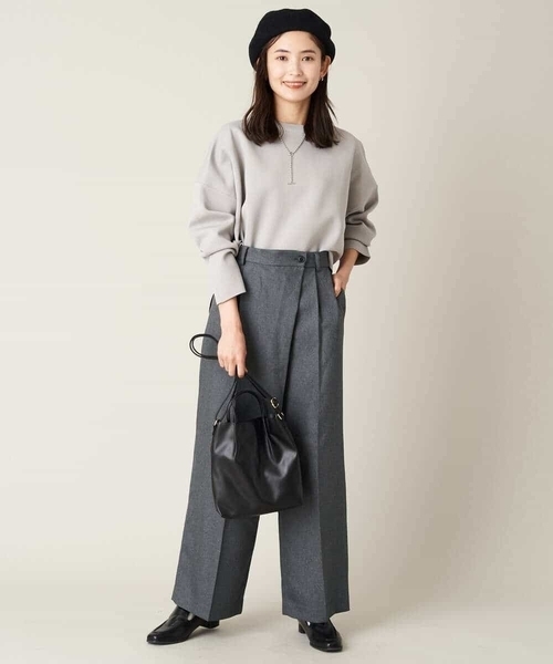 a.v.v(アーヴェヴェ)の「ラップ調ワイドパンツ(その他パンツ・レディース・アイボリー/チャコールグレー・36/38/40/42/34)」の4枚目の写真