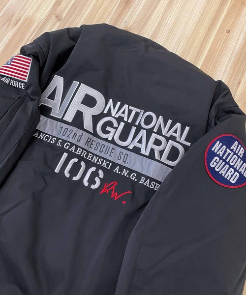 AVIREX（アヴィレックス）の「NEWYORK A.N.G JACKET 106RW（MA-1・メンズ・ブラック/ネイビー/オリーブ・M/L/XXL/XL）」の6枚目の写真