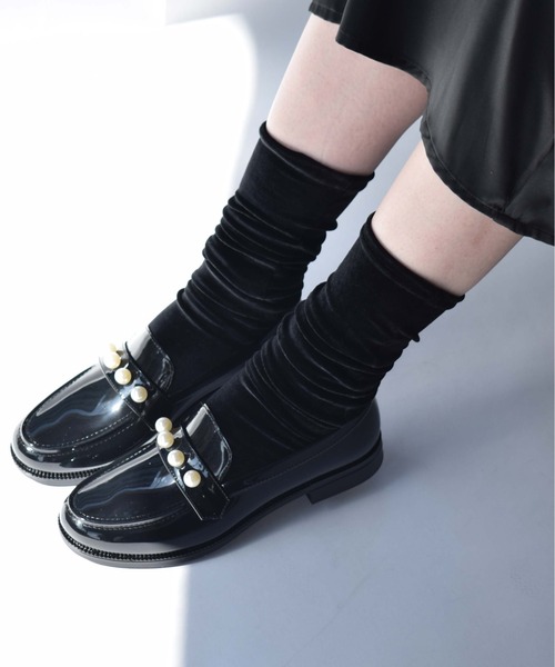 PICCIN(ピッチン)の「ベロアソックス(ソックス/靴下・レディース・ボルドー/グレー/ブルー/ブラック/グレイッシュベージュ・FREE)」の2枚目の写真