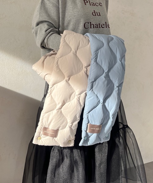 DouDou（ドゥドゥ）の「ダウンマフラー（ストール/ショール・レディース・グレイッシュベージュ/ブルー系その他・FREE）」の11枚目の写真