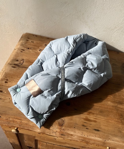 DouDou（ドゥドゥ）の「ダウンマフラー（ストール/ショール・レディース・グレイッシュベージュ/ブルー系その他・FREE）」の14枚目の写真