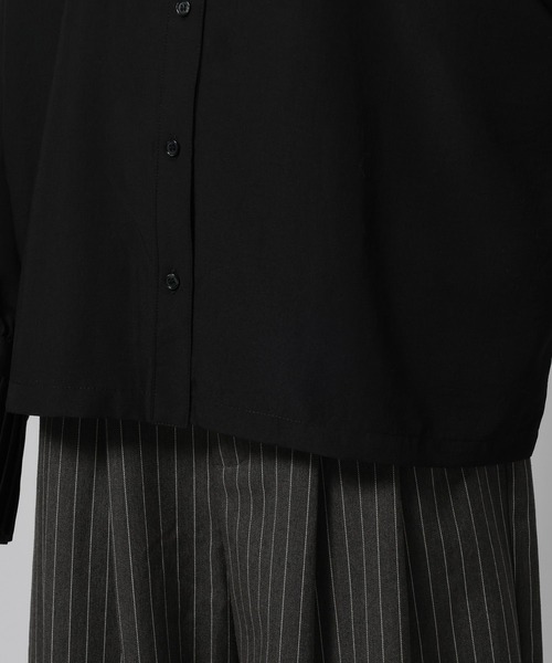 niko and...（ニコアンド）の「プリーツディテールブラウス（シャツ/ブラウス・レディース・ブラック/オフホワイト・LARGE/MEDIUM）」の9枚目の写真