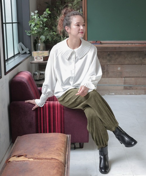 niko and...（ニコアンド）の「プリーツディテールブラウス（シャツ/ブラウス・レディース・ブラック/オフホワイト・LARGE/MEDIUM）」の13枚目の写真