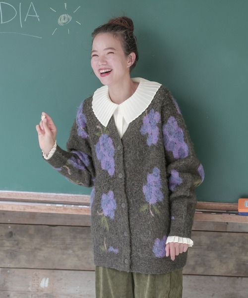 niko and...（ニコアンド）の「プリーツディテールブラウス（シャツ/ブラウス・レディース・ブラック/オフホワイト・LARGE/MEDIUM）」の15枚目の写真