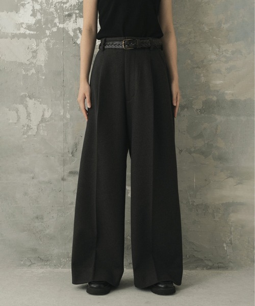 Camphor wood（カンファーウッド）の「1tuck wide baggy tweed slacks / ウールライク１タックワイドバギーツイードスラックス（スラックス・メンズ・チャコールグレー/ブラック/ブラウン・SMALL/LARGE/MEDIUM）」の16枚目の写真