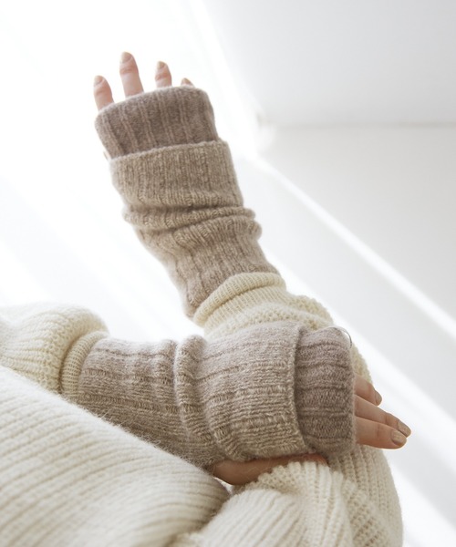 collex(コレックス)の「メリノウール アルパカ 2WAY フィンガーレスグローブ 手袋(手袋・レディース・ブラウン系その他/グリーン系その他/グレイッシュブルー・フリー)」の17枚目の写真