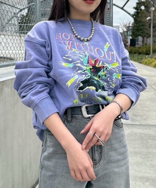 PAGEBOY(ページボーイ)の「サンダーロックBIGスウェット(スウェット・レディース・スミクロ/スカイブルー/オートミール・FREE)」の3枚目の写真