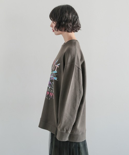 PAGEBOY(ページボーイ)の「サンダーロックBIGスウェット(スウェット・レディース・スミクロ/スカイブルー/オートミール・FREE)」の19枚目の写真