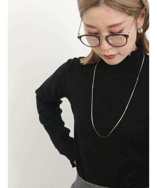 Samansa Mos2 blue（サマンサモスモスブルー）の「フリル衿ニットプルオーバー（ニット/セーター・レディース・キナリ/シルバーグレー/ブラック・F）」の6枚目の写真