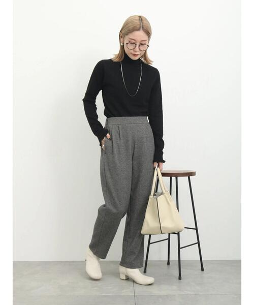 Samansa Mos2 blue（サマンサモスモスブルー）の「フリル衿ニットプルオーバー（ニット/セーター・レディース・キナリ/シルバーグレー/ブラック・F）」の10枚目の写真