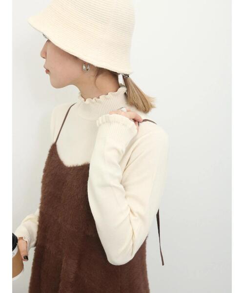 Samansa Mos2 blue（サマンサモスモスブルー）の「フリル衿ニットプルオーバー（ニット/セーター・レディース・キナリ/シルバーグレー/ブラック・F）」の14枚目の写真