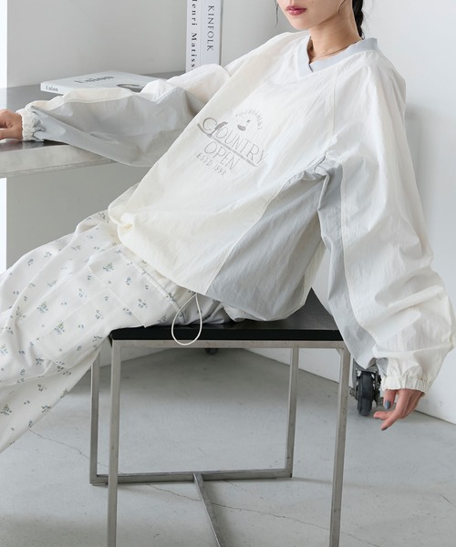 forksy.】ナイロン刺繍ロゴ配色プルオーバー forksy.│MONO-MART