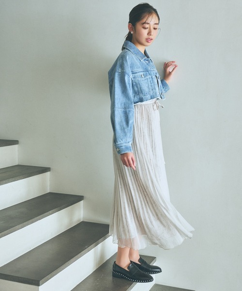 mysty woman（ミスティウーマン）の「ショートGジャン　996662（デニムジャケット・レディース・ライトブルー/ブラック/ブルー・FREE）」の4枚目の写真