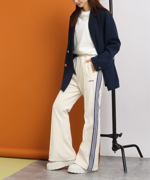 RAGEBLUE（レイジブルー）の「オーバーテーラードジャケット/紺ブレザー（テーラードジャケット・レディース・ベージュ/ネイビー・FREE）」の12枚目の写真