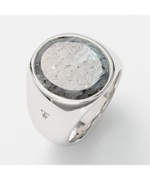 TOM WOOD（トムウッド）の「TOM WOOD oval larvikite ring トムウッド