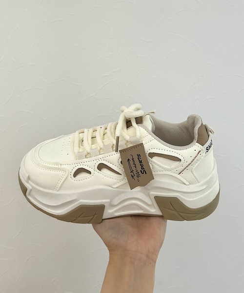 Cham.(チャム)の「厚底ダッドスニーカー(スニーカー・レディース・ベージュ/ネイビー・23.5/24/24.5/22.5/23/25)」の14枚目の写真