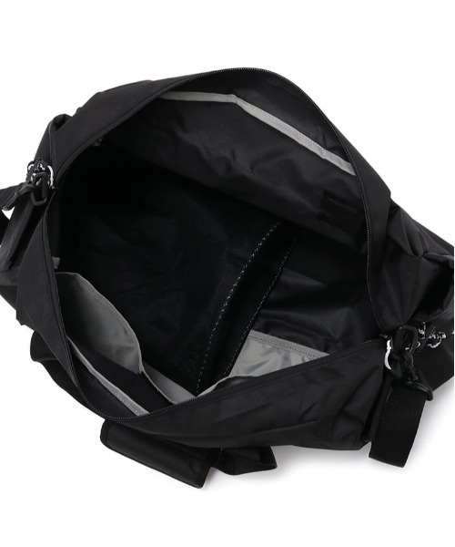 CHUMS（チャムス）の「【CHUMS/チャムス】 Easy-Go Club Gym Duffle（ボストンバッグ・メンズ・ブラック/カモフラージュ/ライトグレー/その他1・FREE）」の19枚目の写真