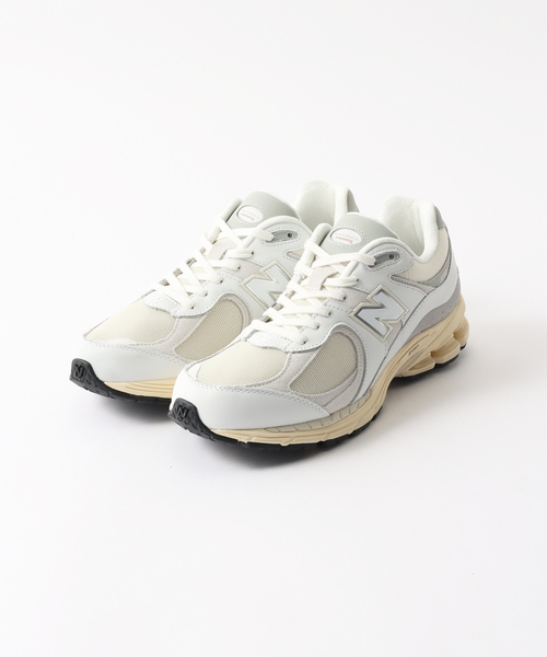 NEW BALANCE(ニューバランス)の「【NEW BALANCE / ニューバランス】M2002RI(スニーカー・メンズ・ブラック/ホワイト・26cm/27cm/28cm)」の2枚目の写真